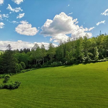 Honne Hotell Biri Esterno foto