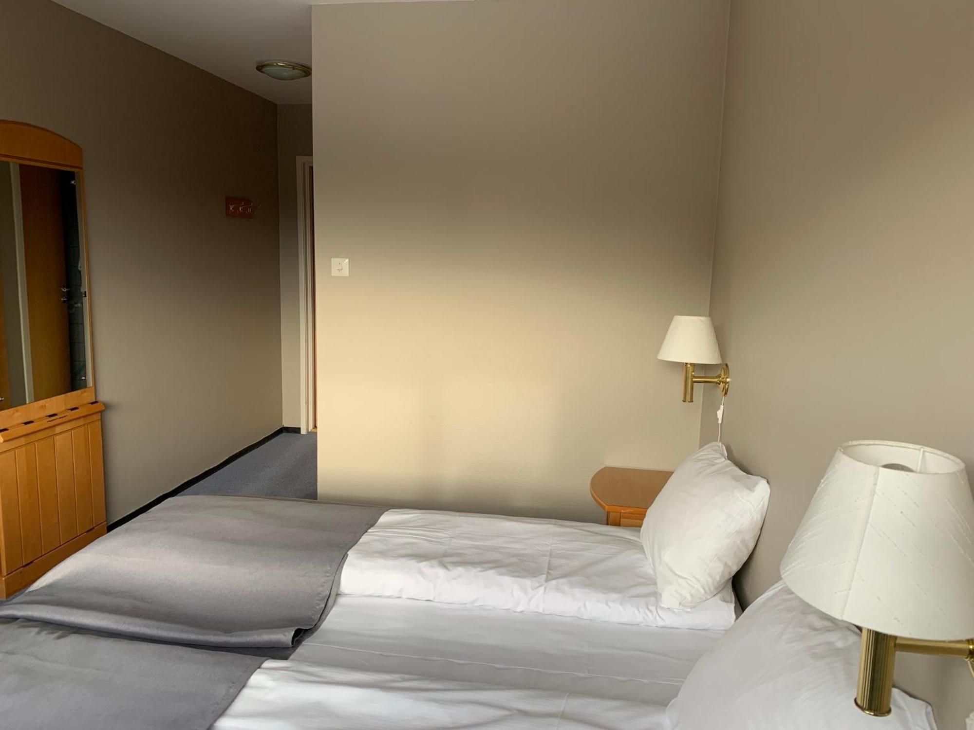 Honne Hotell Biri Camera foto
