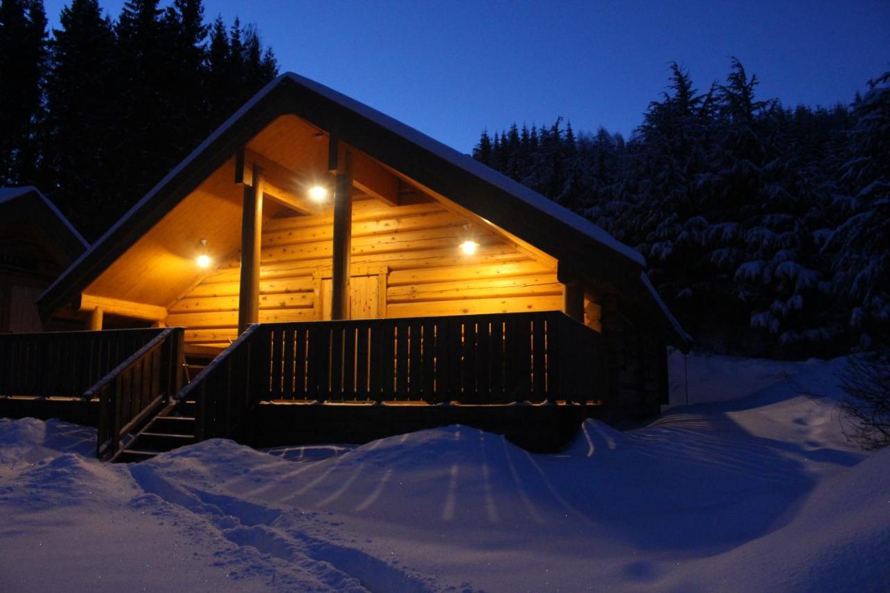 Honne Hotell Biri Esterno foto