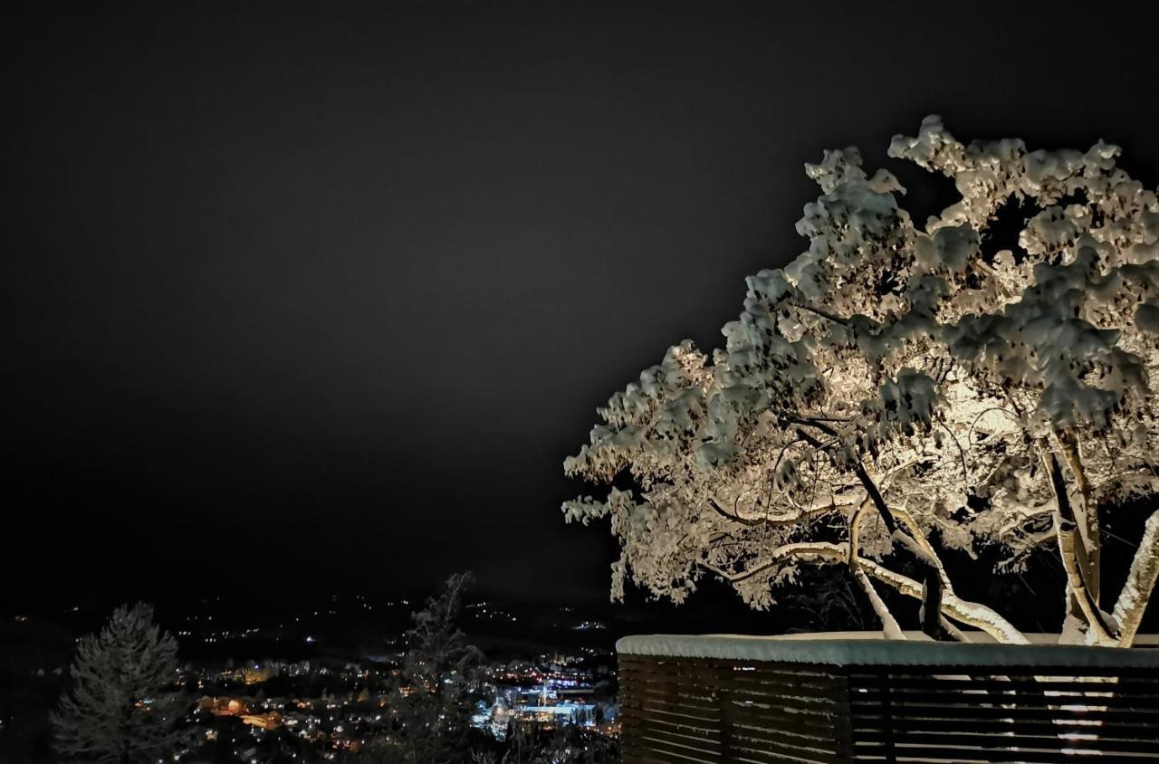 Honne Hotell Biri Esterno foto